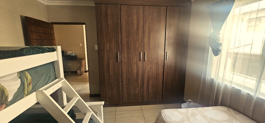 To Let 3 Bedroom Property for Rent in Cashan North West